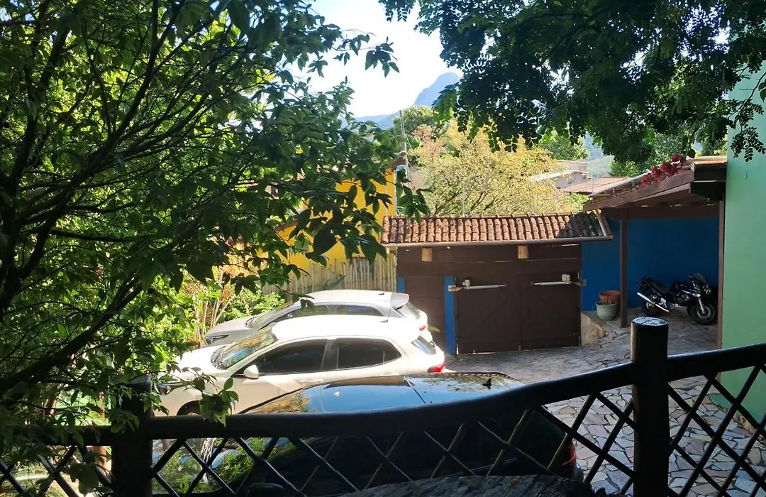 Hélio's Cháles-1