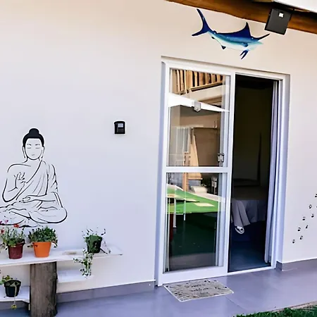Recanto da Feiticeira | Suítes incríveis com piscina-3