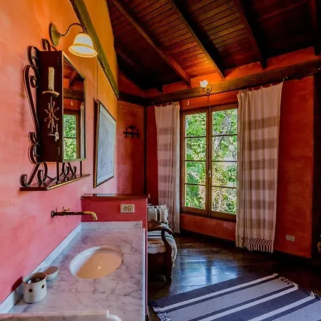 Feiticeira Guesthouse-3
